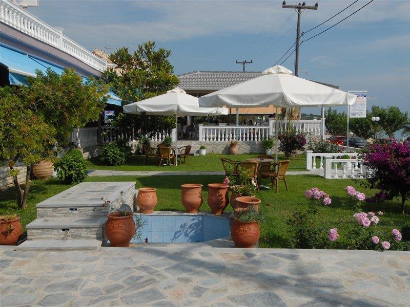 Hotel Olympiada Vrachos Bagian luar foto
