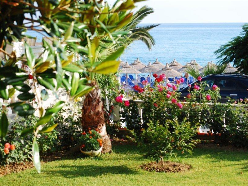 Hotel Olympiada Vrachos Bagian luar foto